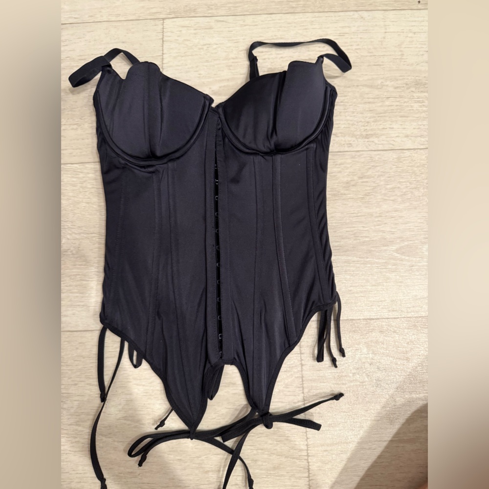 VICTORIA'S SECRET Deadstock Vintage Chic Black Corset Top Size 34C